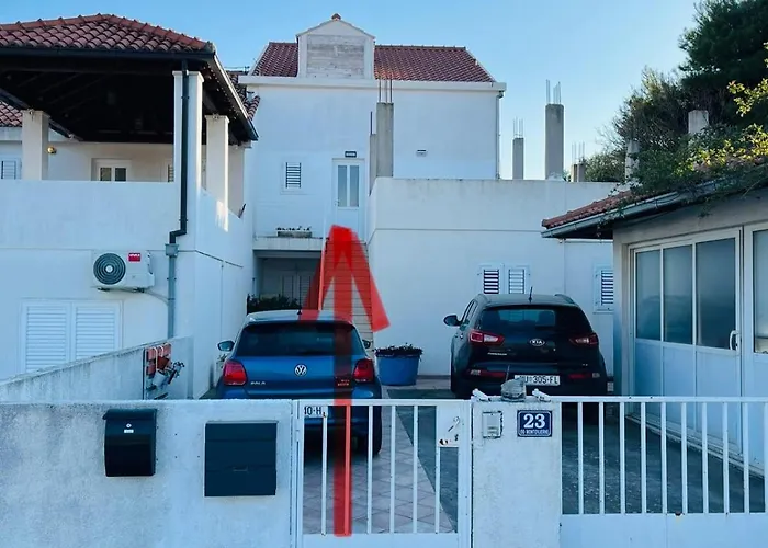 Apartment Sun & Sea - With Private Parking